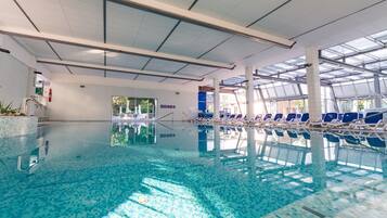 Piscina al coperto