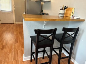 Refrigerador y microondas 