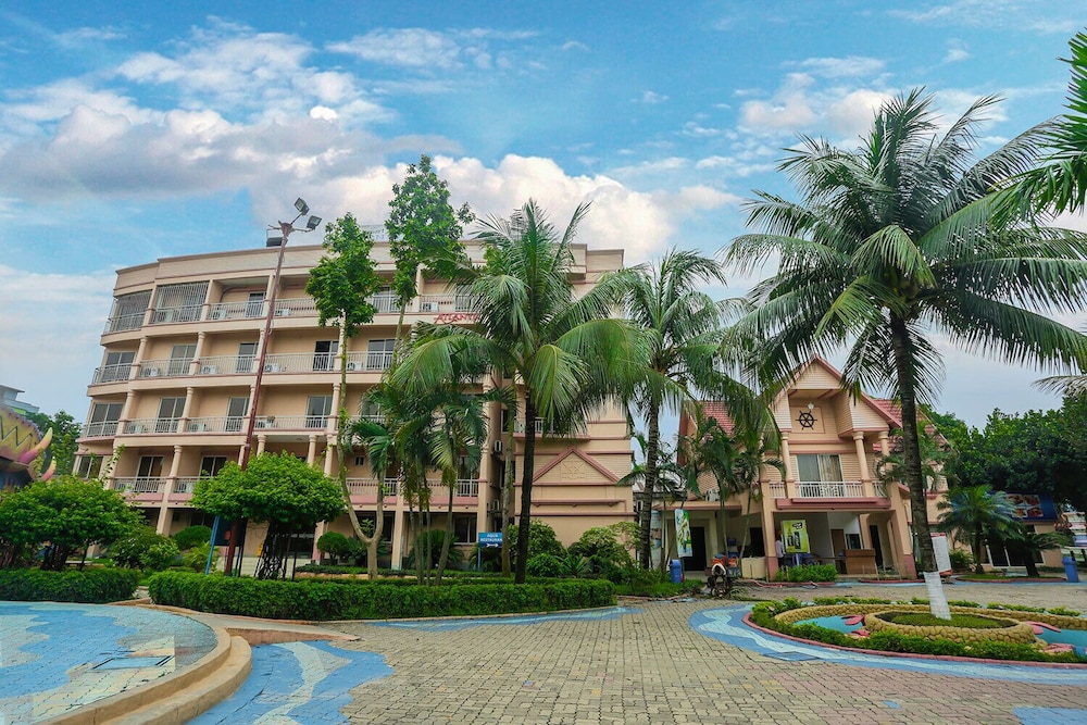 Resort Atlantis image