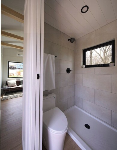 Unique tiny home experience in a one of a kind tiny home community!