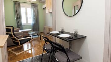 Apartment | In-room dining