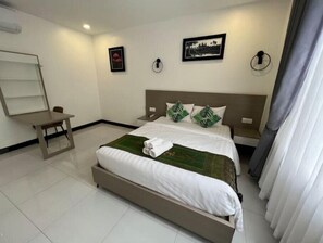 1 bedroom, free WiFi, bed sheets