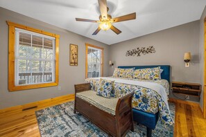 2 bedrooms, Internet, bed sheets - Cabin in Ellijay with hot tub, fireplaces, pools, tennis, gym, rec center, AC (Ellijay)