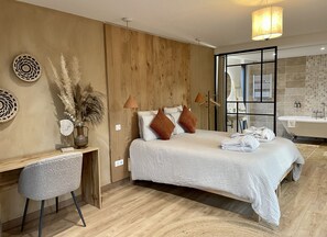 2 Schlafzimmer, Schreibtisch, kostenloses WLAN, Bettwäsche