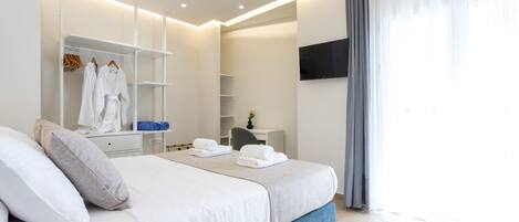 1 chambre, coffres-forts dans les chambres, bureau