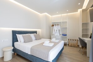 1 bedroom, in-room safe, desk, iron/ironing board