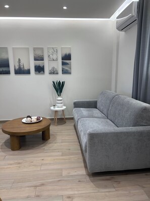 Älytelevisio, kirjoja