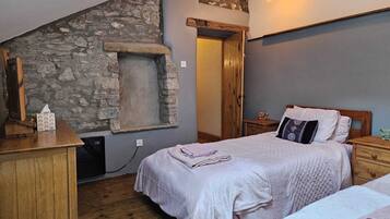 Házikó | 2 hálószoba, vasaló/vasalódeszka, ingyenes wifi és ágynemű