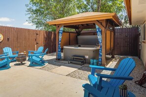 Terrace/patio - San Antonio Home w/ Private Hot Tub: Pet Friendly! (San Antonio)
