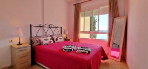 2 chambres, accĂšs au Wi-Fi (inclus), literie fournie