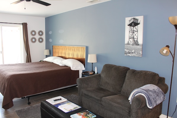 1 bedroom, iron/ironing board, free WiFi, bed sheets