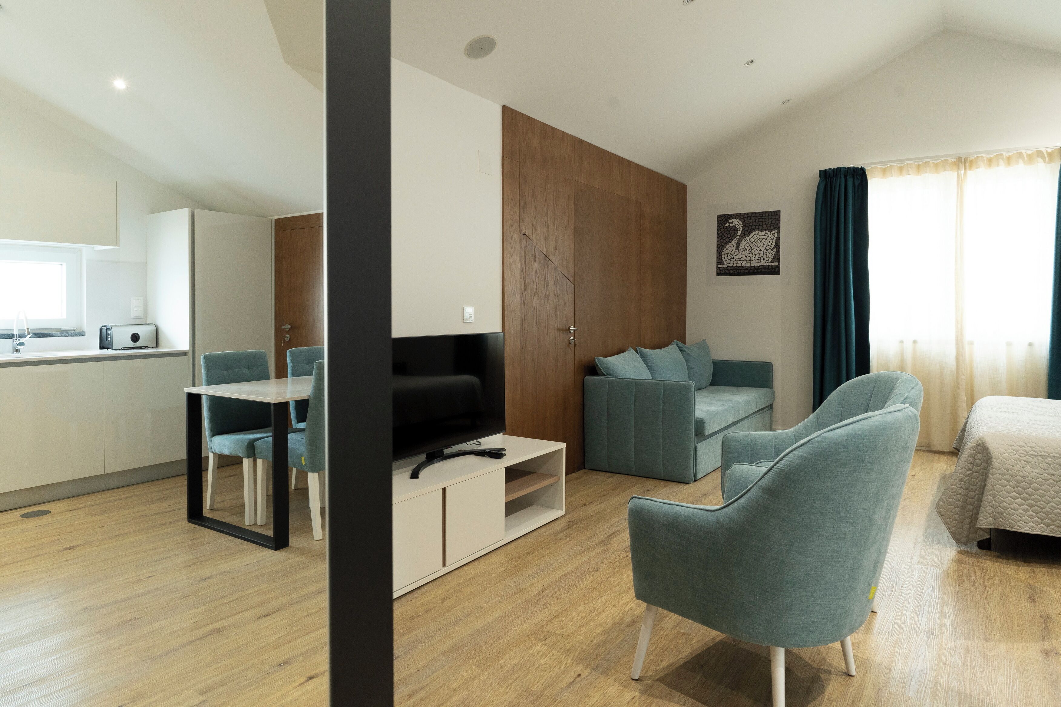 Suite – city | Oppholdsområde | LED-TV