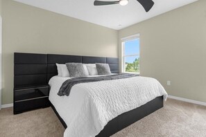 6 Schlafzimmer, Bügeleisen/Bügelbrett, WLAN, Bettwäsche