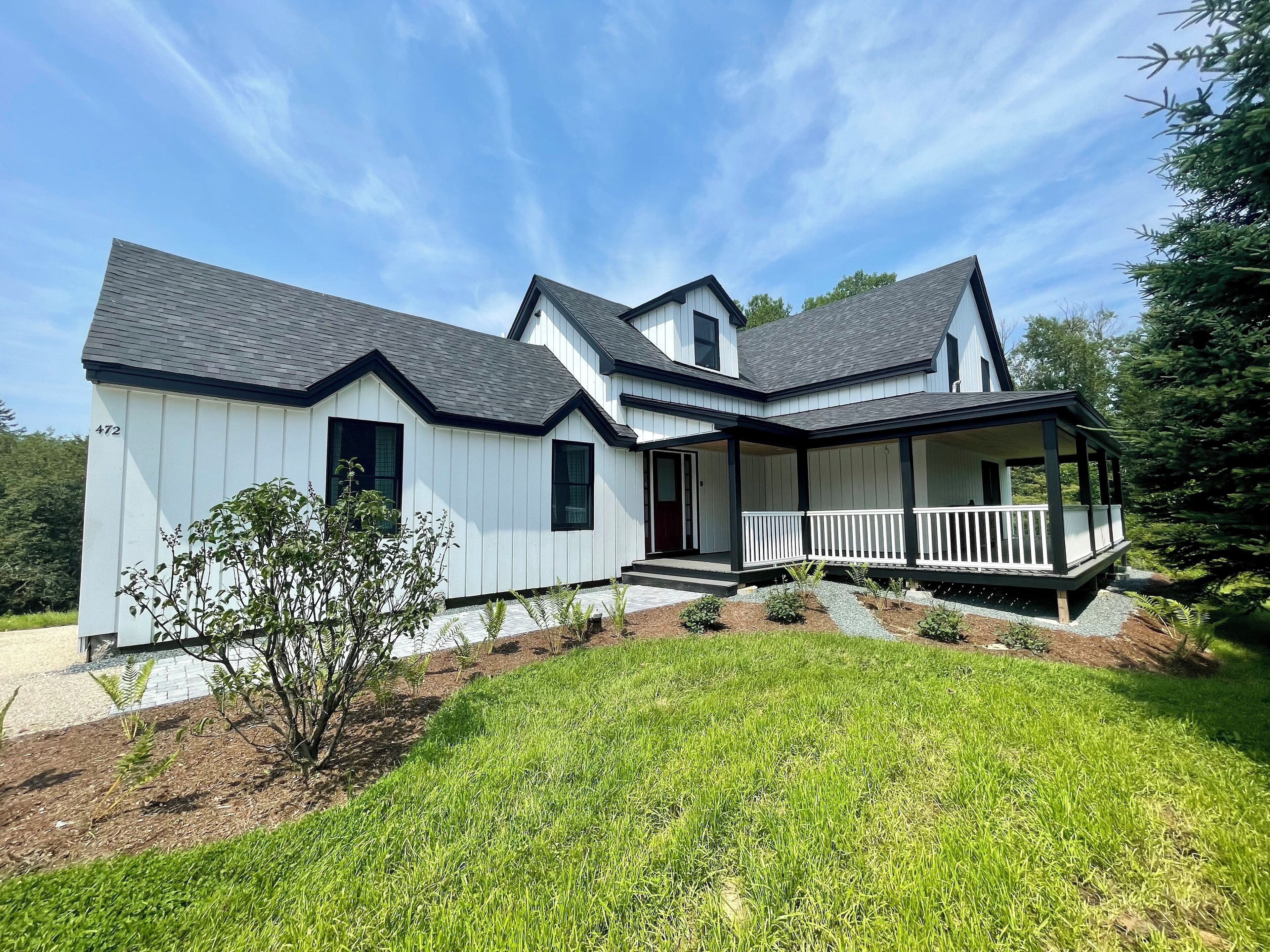 Milbridge Farmhouse, a peaceful "real Maine" experience!