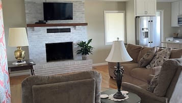 TV