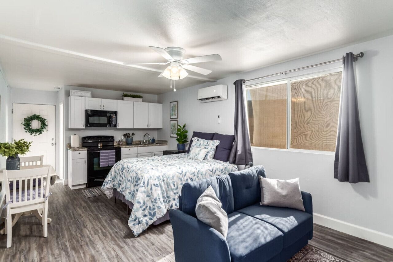 The Cutest Little Studio | Free Parking | Tempe