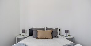 1 غرفة نوم ومكواة/لوح كي وواي فاي مجانًا