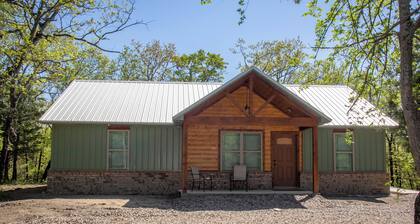 Beautiful Cabin with View of Private Lake, Hot Tub & Outdoor Swings!