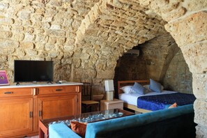 1 chambre, Wi-Fi gratuit, draps fournis