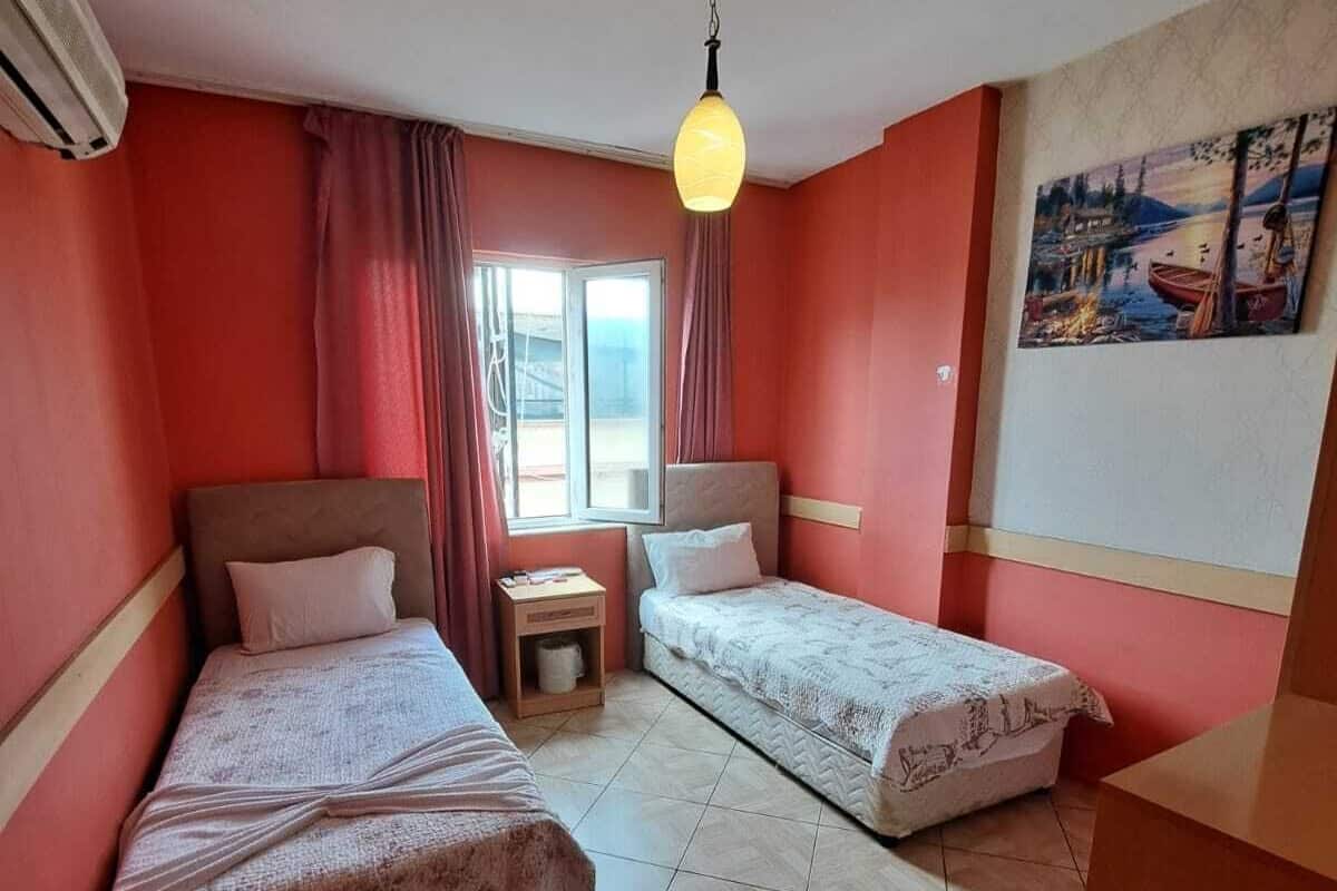 Rideaux d’obscurcissement, système d’insonorisation