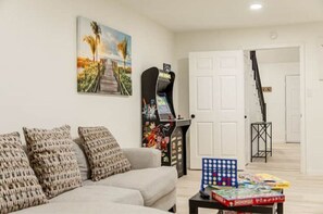 Smart-TV, Videospiele, Stereoanlage