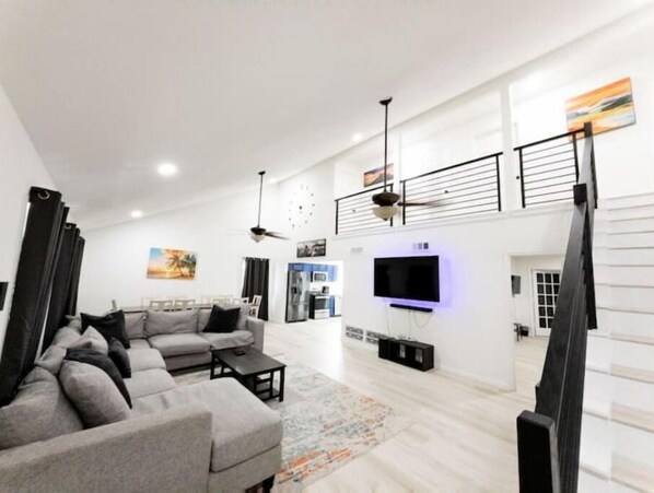 Smart-TV, Videospiele, Stereoanlage