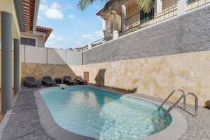 Pool - Casa Amarela with Heated Pool & games area (Funchal)