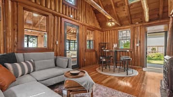 智能电视、壁炉