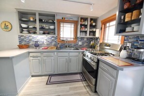 Microwave, oven, stovetop, dishwasher