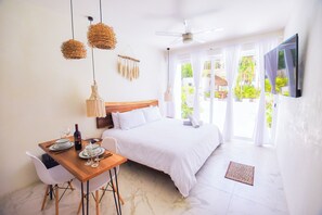 In-room safe, free WiFi, bed sheets - Jungle Studios in Tulum by Casago (Tulum)