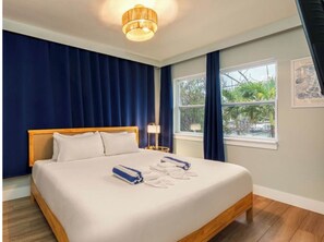 1 chambre, fer et planche à repasser, Wi-Fi, draps fournis