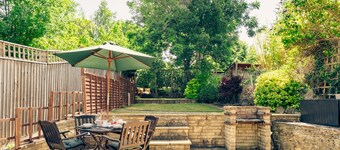 Quaint dog-friendly Cotswold cottage in Chipping Norton - Tukes Cottage