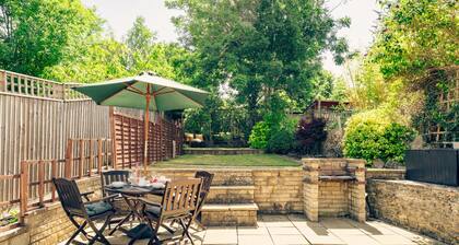 Quaint dog-friendly Cotswold cottage in Chipping Norton - Tukes Cottage
