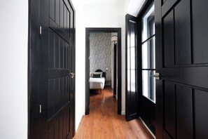 L 1 Bedroom Apartment - Ground Floor