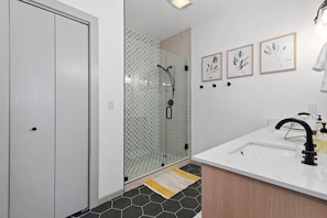 Hair dryer - The Country Tea Air BNB (Ochelata)