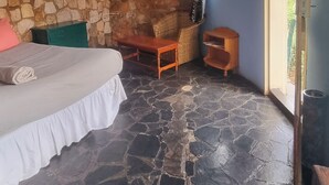 Economy Double Room | Desk, laptop workspace, WiFi (free), bed sheets - Grand View Lodge Harare (Harare)