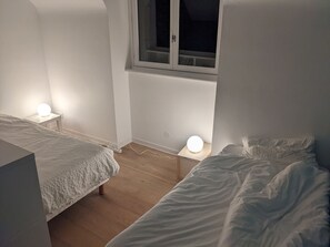 1 bedroom, free WiFi, bed sheets