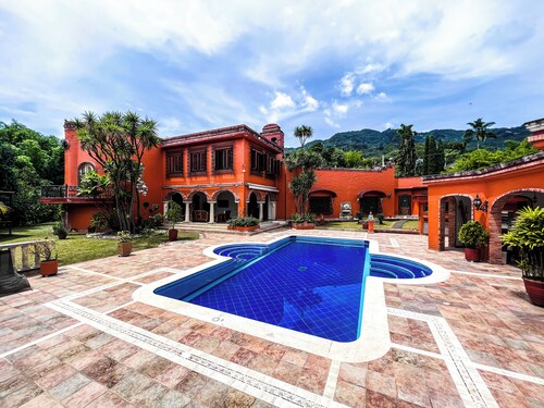 Mexican Hacienda Villa Luz