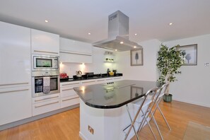 2 habitaciones y acceso a internet