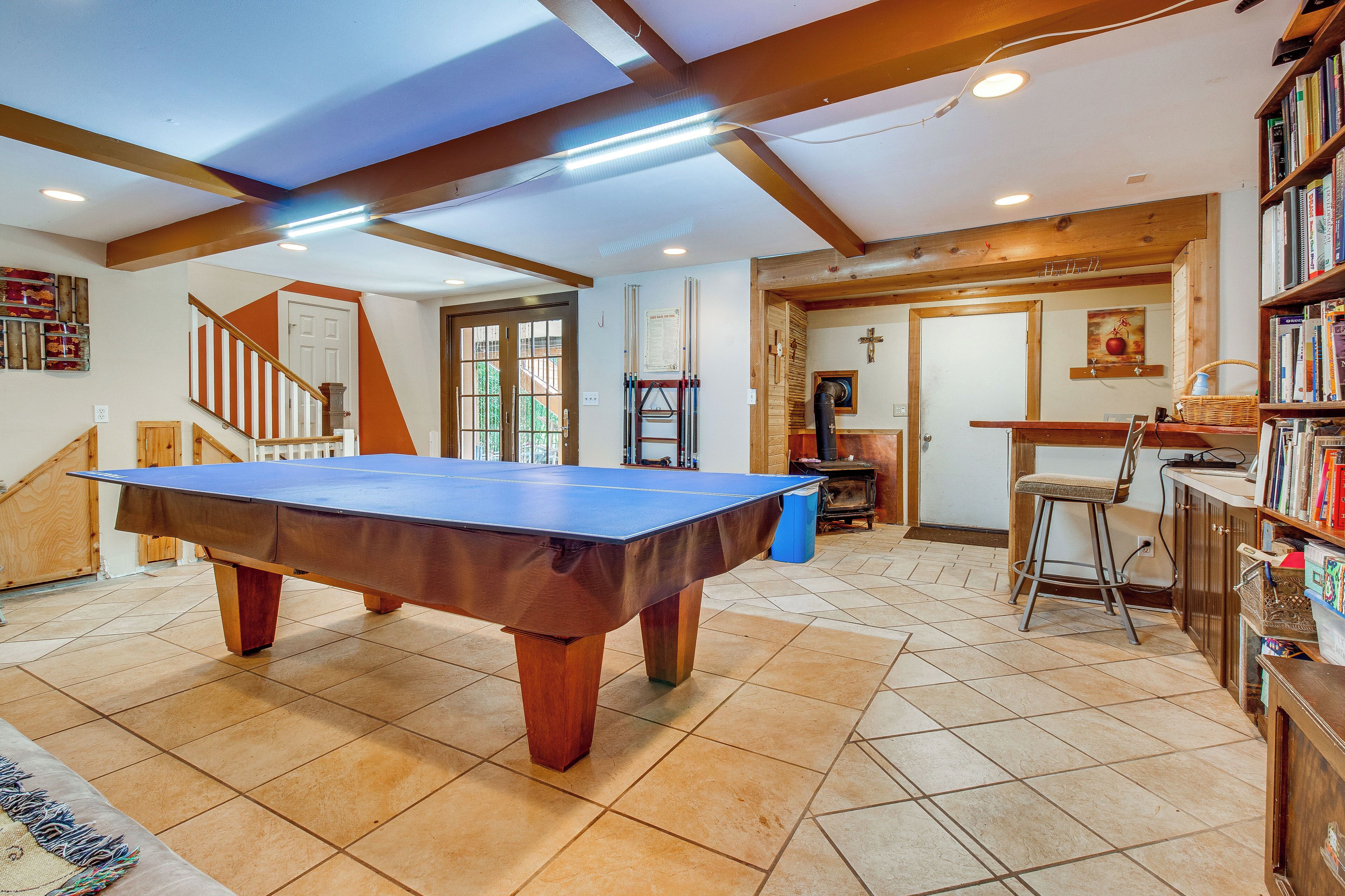 Pet-Friendly Fort Thomas Vacation Rental w/ Deck!