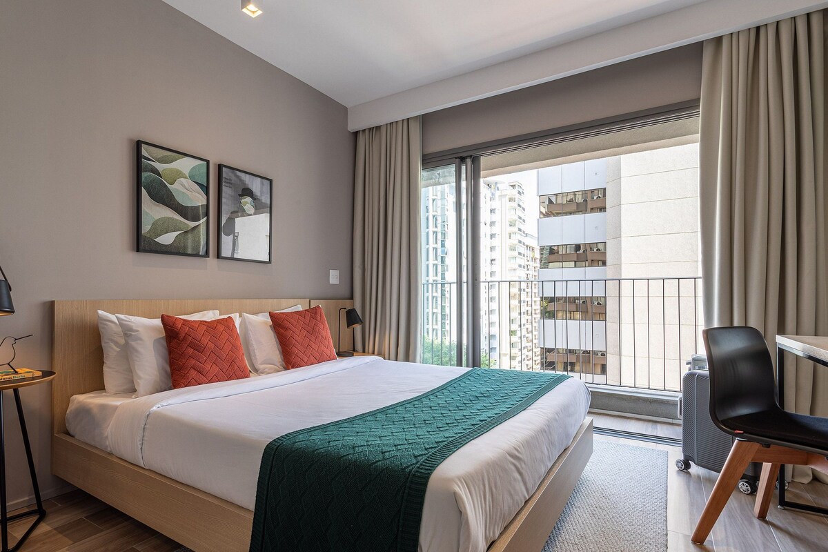 Standard Studio | Free WiFi, individually decorated, bed sheets