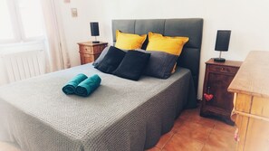 3 Schlafzimmer, Bügeleisen/Bügelbrett, kostenloses WLAN, Bettwäsche