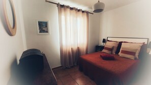 3 bedrooms, iron/ironing board, free WiFi, bed sheets - Villa Avec Piscine Proche du Centre de St Rémy de Provence (Saint-Rémy-de-Provence)
