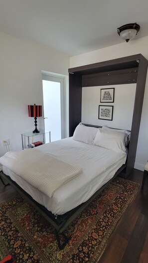 3 bedrooms, desk, iron/ironing board, free WiFi - Vacation Perfection! Retreat, Refresh & Recharge in Your Private Tropical Oasis (Fort Lauderdale)