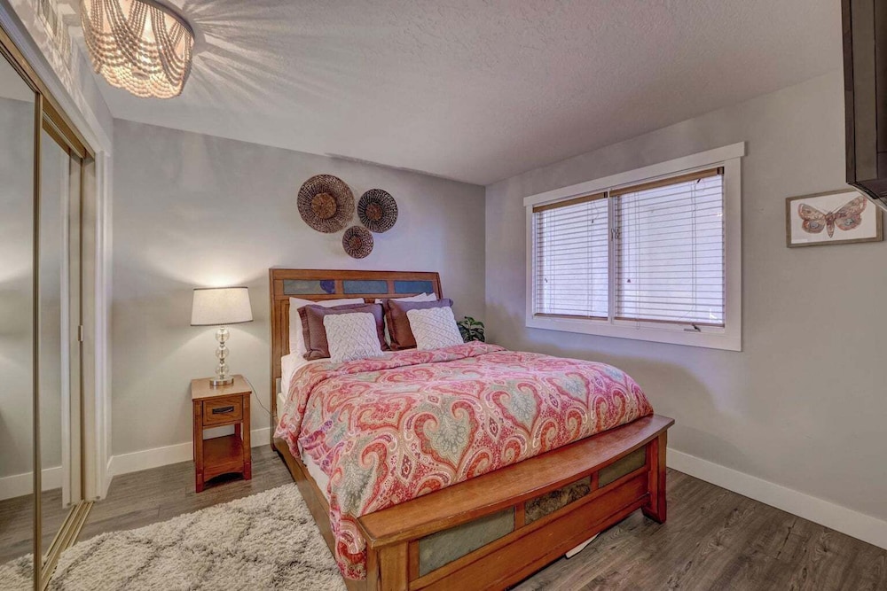 POOLS, POOLS AND MORE POOLS !!! PLUS SOOOO MUCH MORE !!! St.