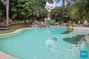 Villa | Pool | Outdoor pool - Isla Mazatlán Residence Club (Mazatlán)