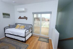 2 chambres, bureau, fer et planche à repasser, Wi-Fi gratuit