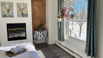 1 slaapkamer, een strijkplank/strijkijzer, wifi, beddengoed