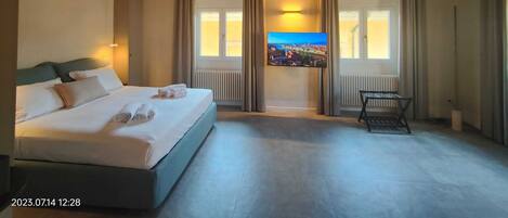 3 chambres, fer et planche à repasser, Wi-Fi gratuit, draps fournis