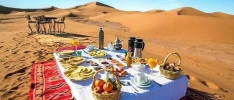 Free daily buffet breakfast